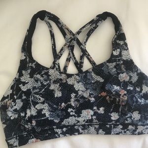 Lululemon Free To Be Serene Bra